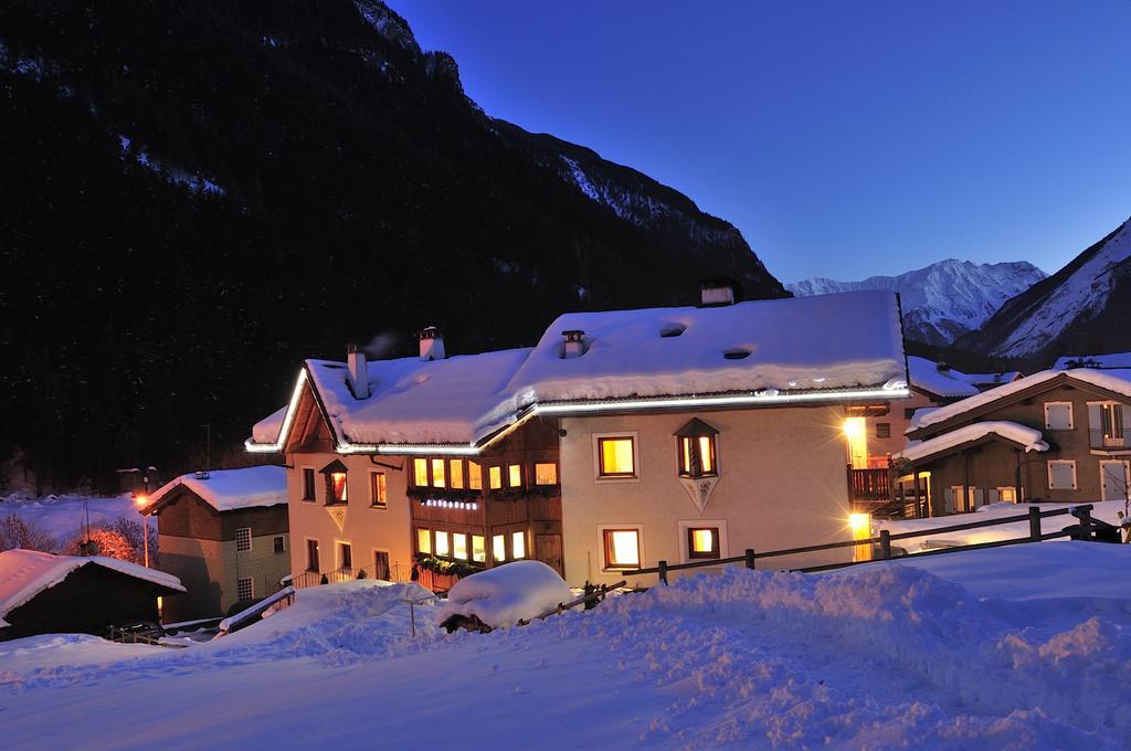 Chalet La Rugiada Бормио Экстерьер фото