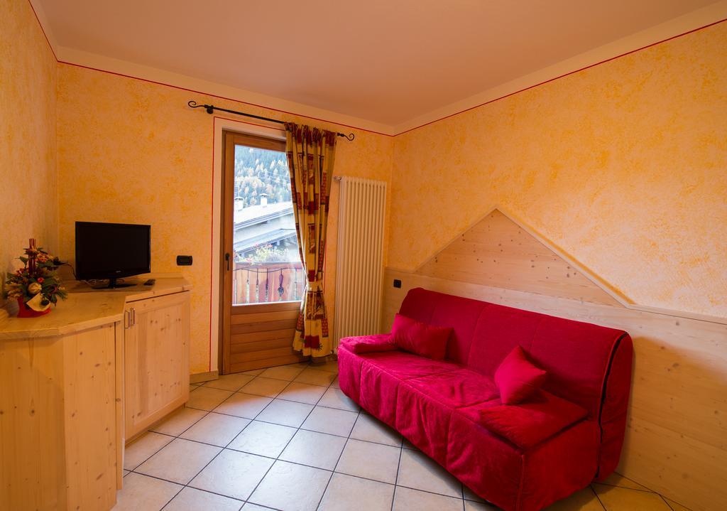 Chalet La Rugiada Бормио Экстерьер фото